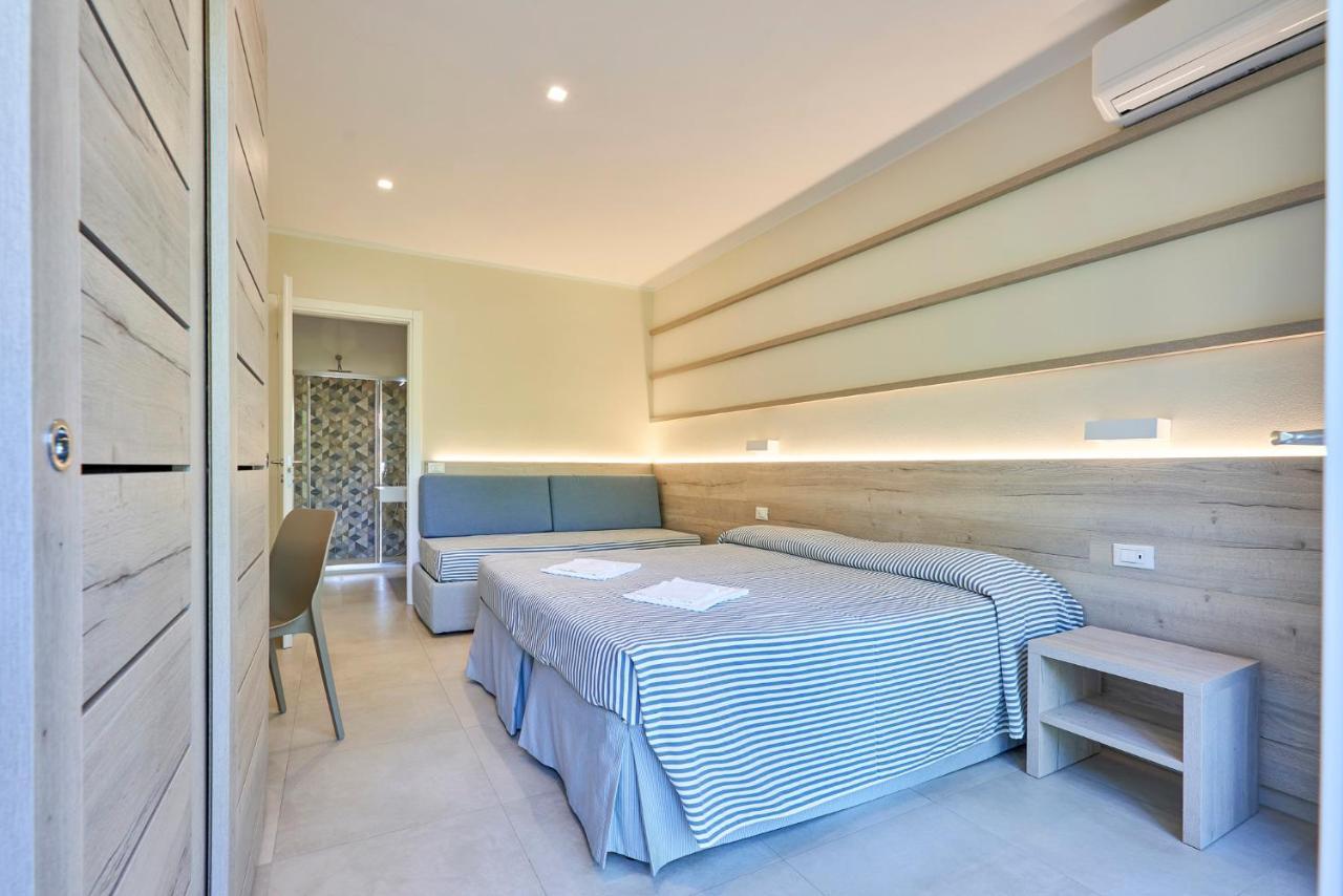 Hotel Villa Rodriguez Capoliveri  Bagian luar foto